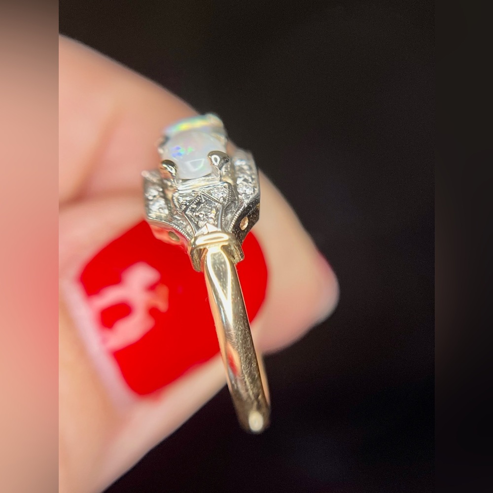 *Sold* Vintage Estate 14k Yellow and White Gold Moi et Toi Opal Diamond Ring - Picture 14 of 17